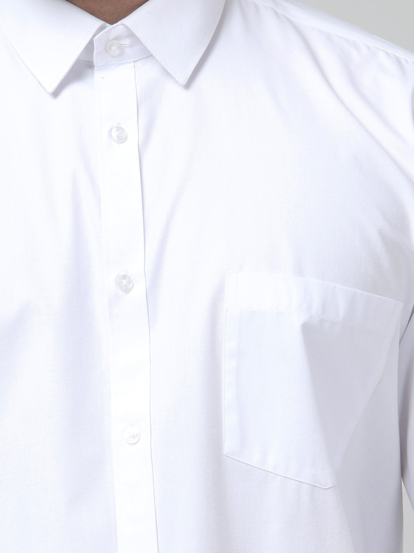 Men's Formal White Solid Print Full Sleeve Shirt