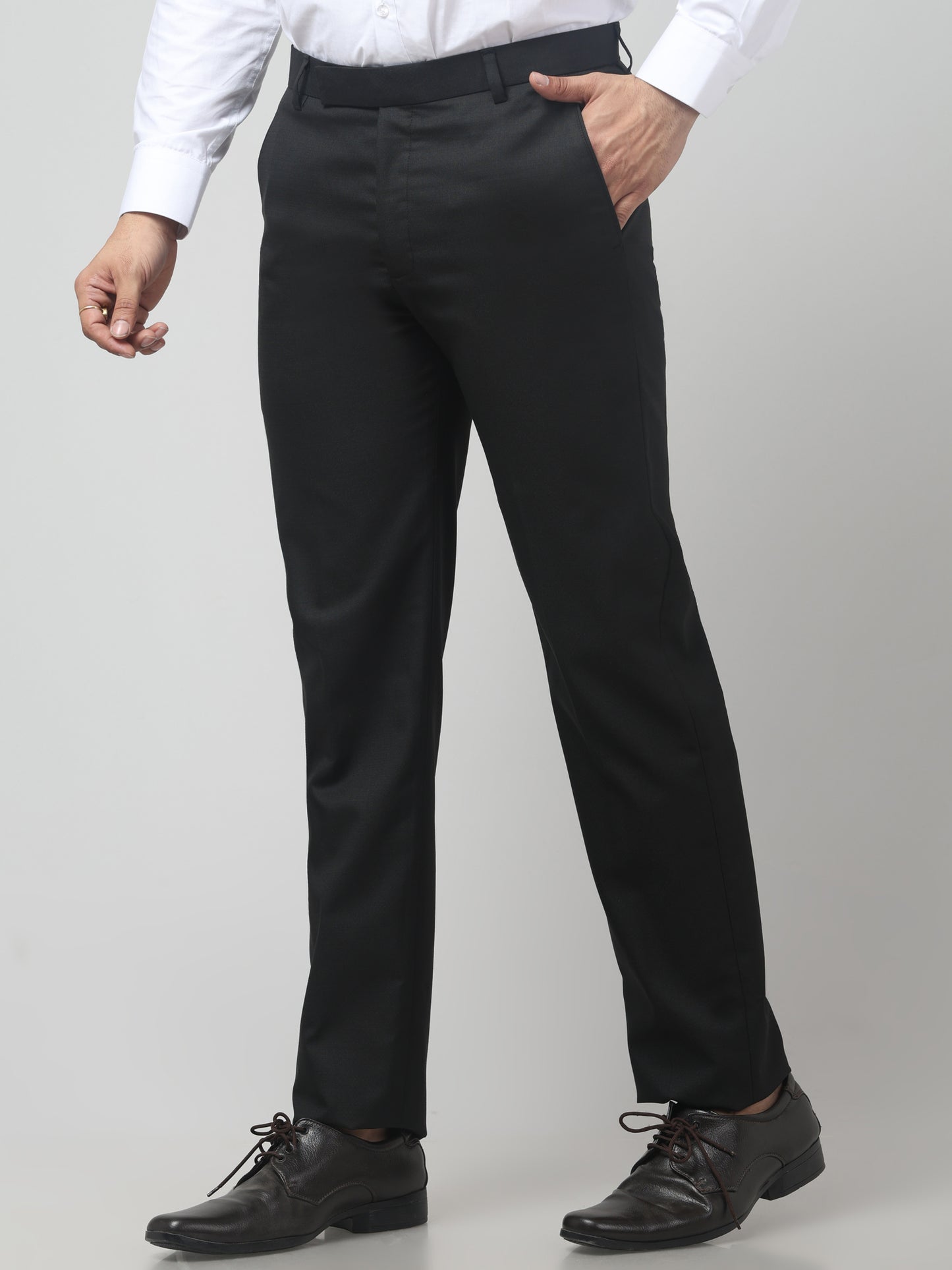 Men's Black Solid Regular Fit Formal Trouser