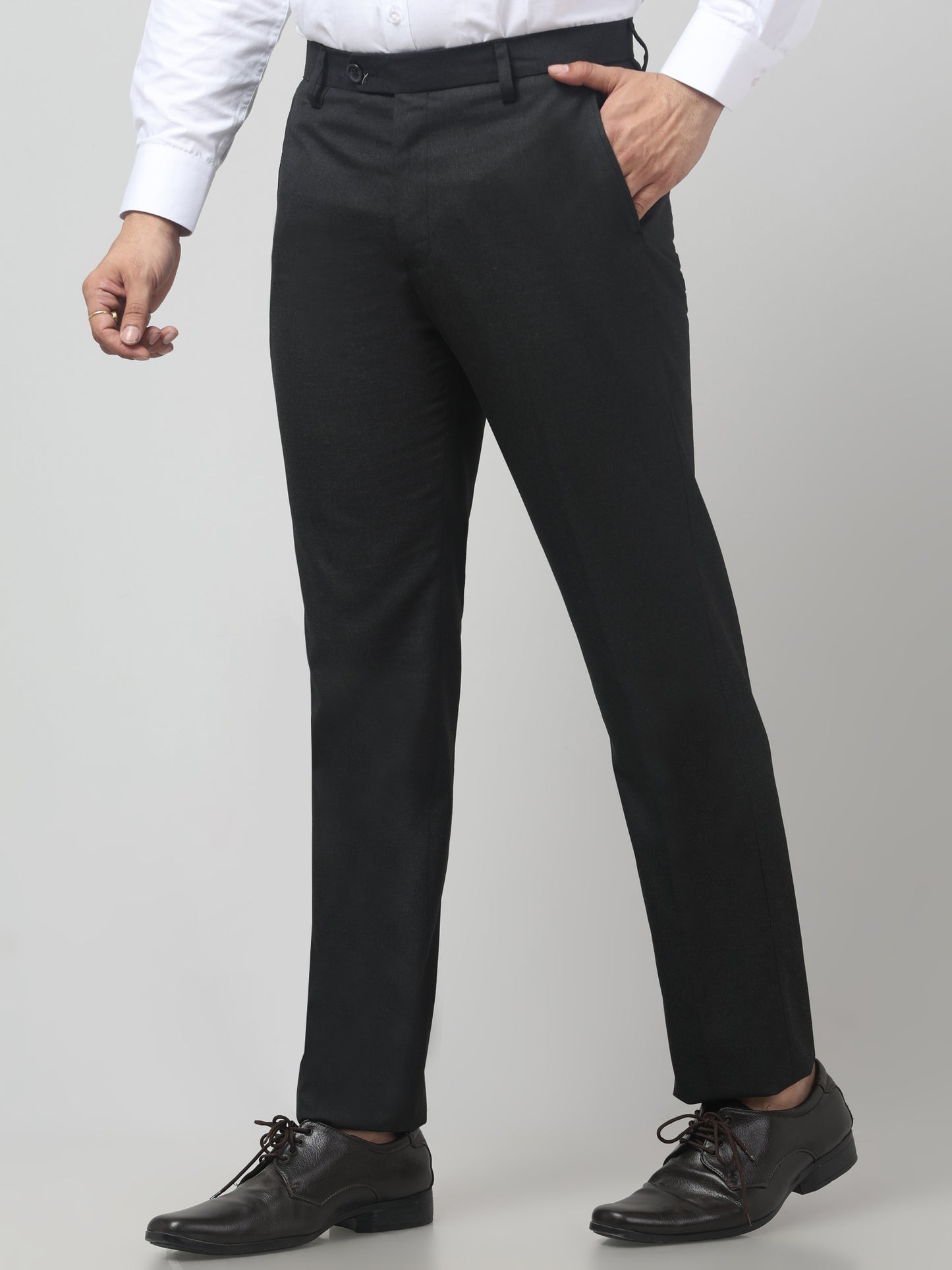 Men's Black Solid Regular Fit Formal Trouser